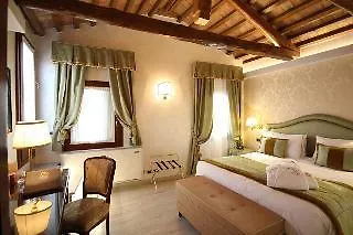 Otel Remedio 3*